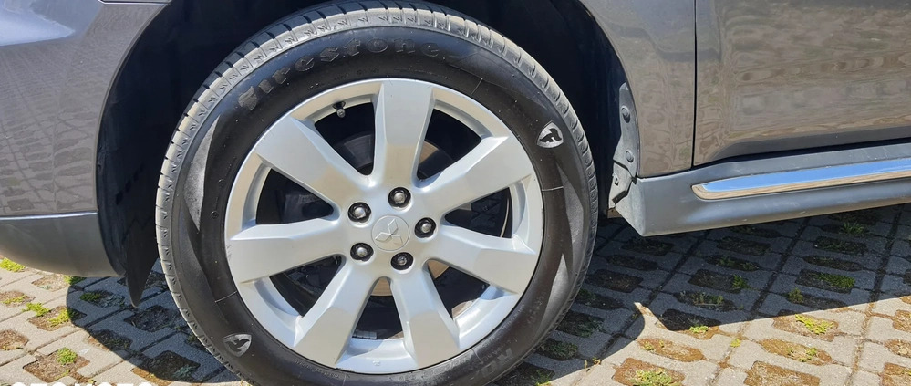 Mitsubishi Outlander cena 43500 przebieg: 116000, rok produkcji 2011 z Częstochowa małe 742